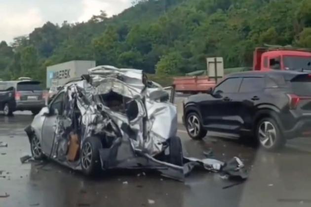 1 Orang Tewas dan 5 Luka-Luka Dalam Kecelakaan Beruntun di Tol Cipularang