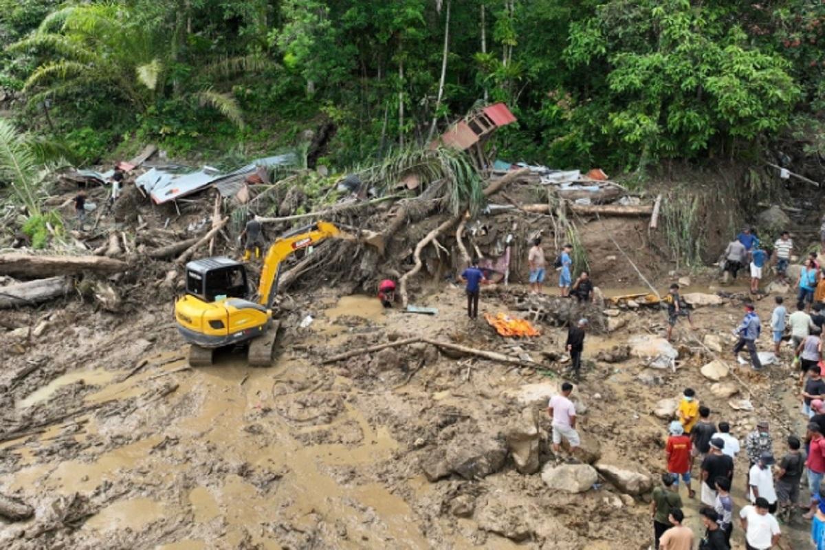 Update BNPB: Korban Banjir dan Longsor Sumatera Tembus 604, Jalur Sumut–Sibolga Lumpuh Total!