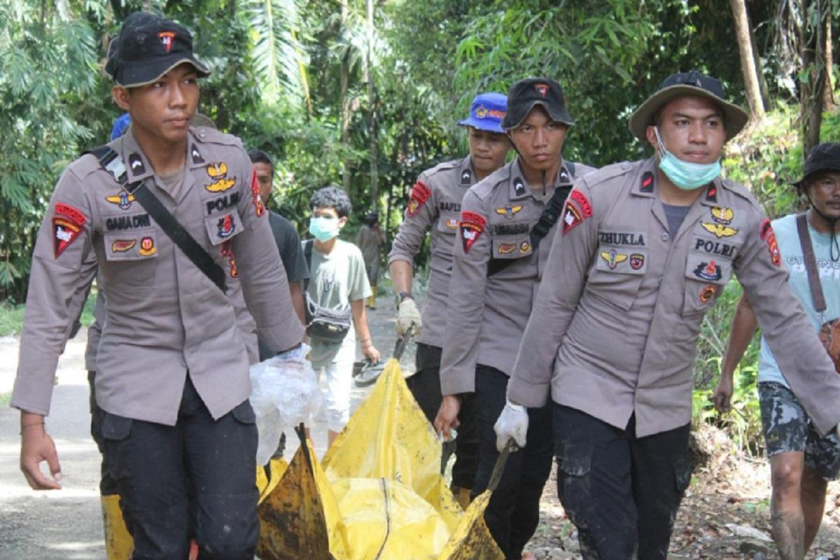 Polda Riau Terus Lakukan Operasi SAR Banjir, Temukan 1 Korban di Agam