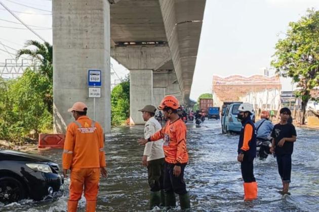 Banjir Rob Terjang Jakarta Utara dan Kepulauan Seribu, BPBD Gerak Cepat