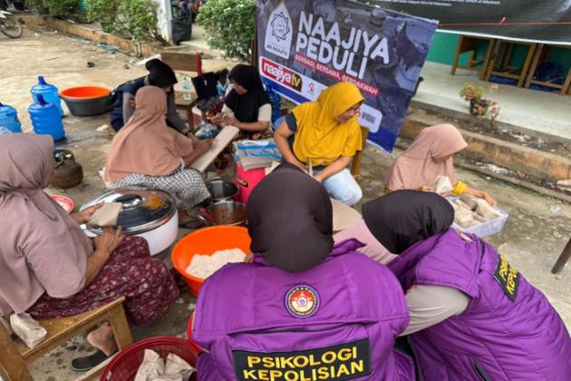Polri Kerahkan Tim Trauma Healing untuk Pulihkan Mental Penyintas dan Personel di Sumbar