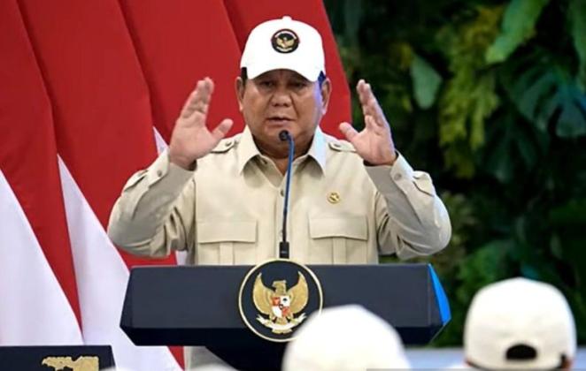 Prabowo Sindir Bupati Aceh Selatan yang ‘Kabur’ Saat Banjir dan Longsor, Minta Mendagri Copot Segera!