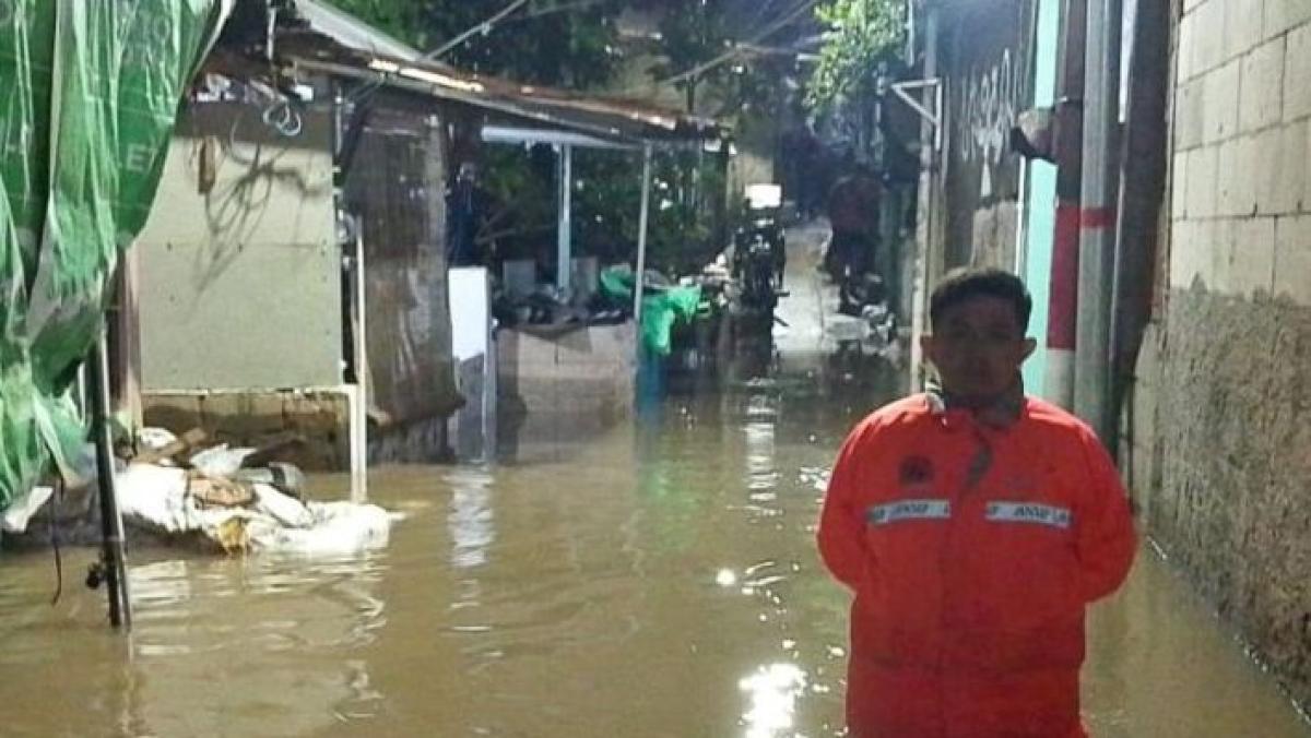 15 RT di Jakarta Timur Terendam Banjir Akibat Ciliwung Meluap