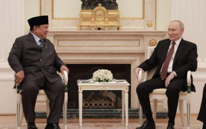 Di Depan Prabowo, Putin Sebut Rusia Siap Bantu Indonesia Kembangkan Tenaga Nuklir