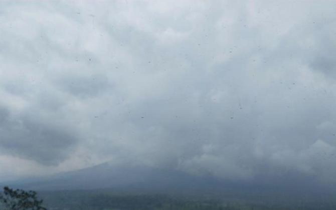 Gunung Semeru Masih Aktif, 40 Kali Letusan Tercatat dalam 6 Jam Terakhir
