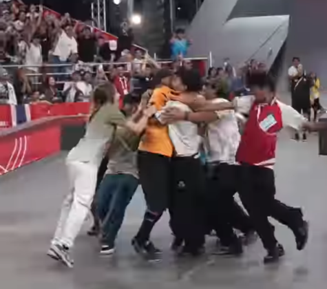 Aksi Sportif Official Malaysia Peluk Skateboarder Indonesia di Final SEA Games 2025 Tuai Pujian, Akun Mariss Khan 'Diserbu'!