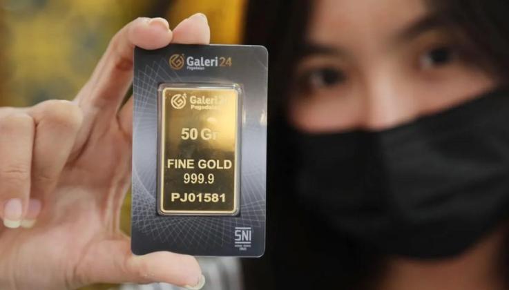 Harga Emas Pegadaian Turun Barengan! UBS & Galeri24 Kompak Melemah