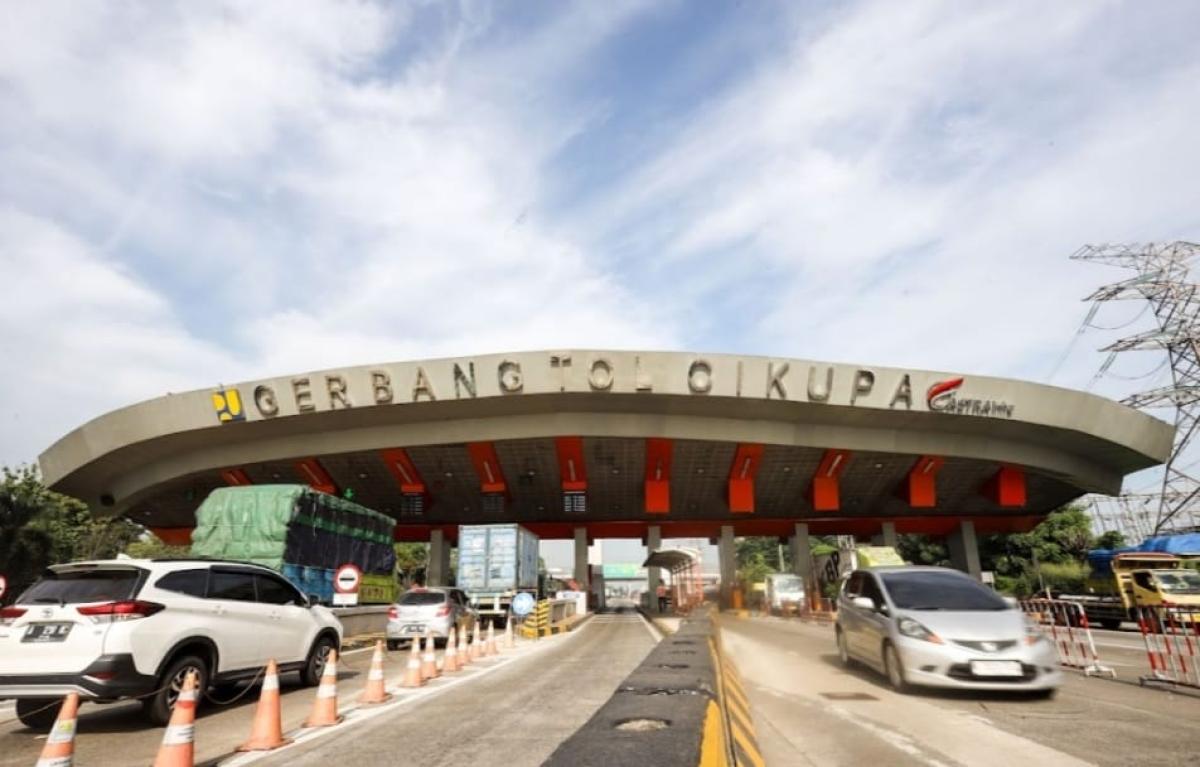 Volume Kendaraan di Gerbang Tol Cikupa Melonjak 30 Persen dari Lalin Normal
