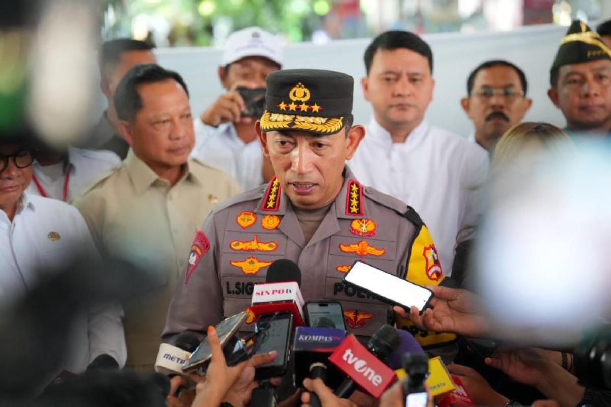 Prabowo Hadiri Gelar Griya di Rumah Dinas Kapolri di Hari Natal 2025
