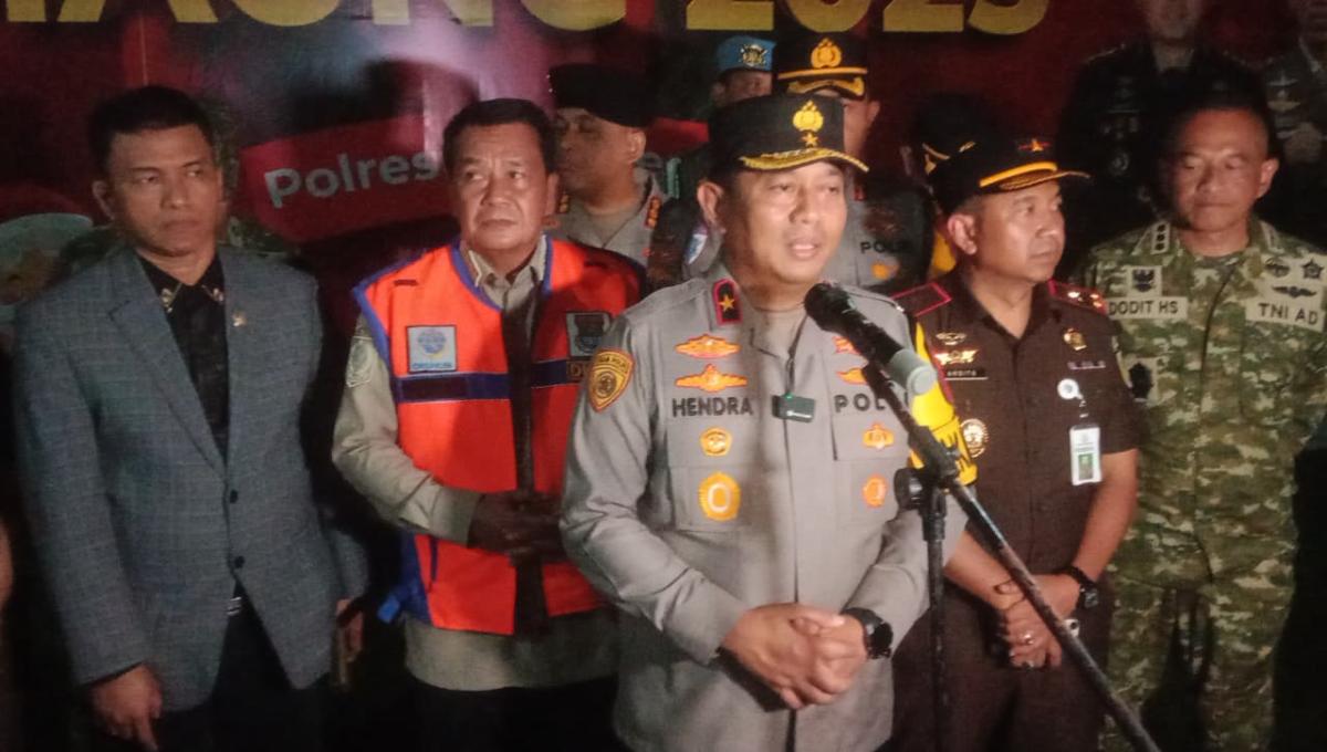 Wakapolda Banten Pantau Misa Natal di Gereja Santa Odelia Tangerang 