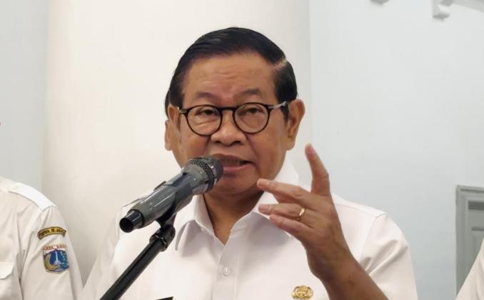 Pramono Ungkap Fakta Pahit: Atasi Banjir Jakarta Perlu Waktu Panjang