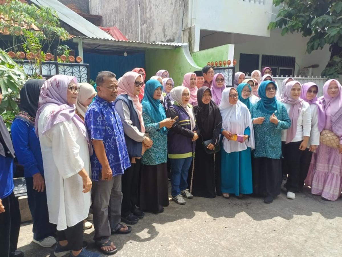Realisasi Program RUTILAHU Bekasi Timur: Wiwiek Hargono Tri Adhianto Resmikan Rumah Layak Huni di Arenjaya