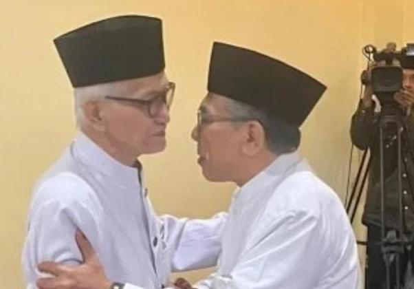 Tok! Rais Aam dan Ketum PBNU Sepakat Islah di Lirboyo, Muktamar ke-35 Digelar Bersama