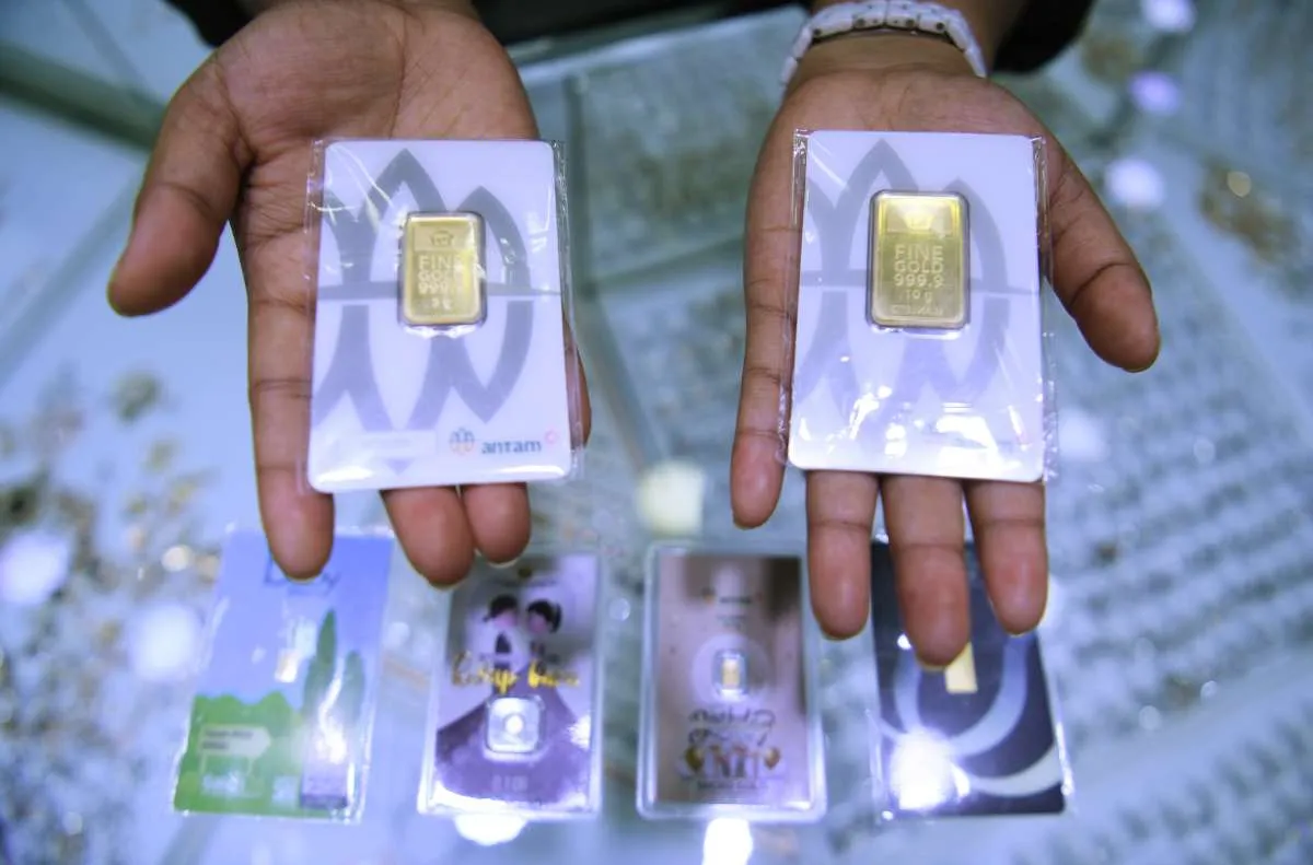 Gawat! Harga Emas Antam Anjlok Hari Ini, Waktunya Borong atau Tunggu Lagi?