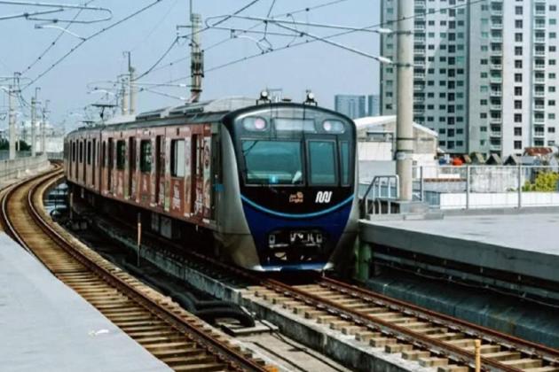 MRT Jakarta Perpanjang Jam Operasional Saat Malam Tahun Baru 2026