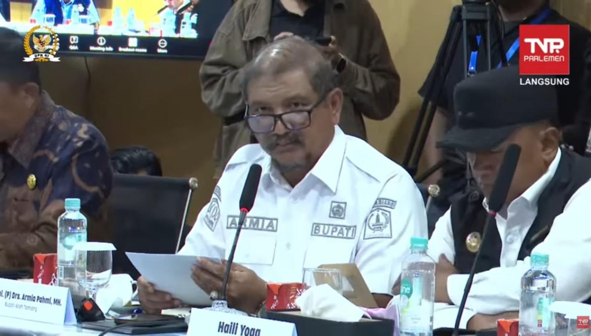 Bupati Aceh Tamiang Desak Menteri Kehutanan: Nasib Tumpukan Kayu Sisa Banjir Masih Terkatung-katung!
