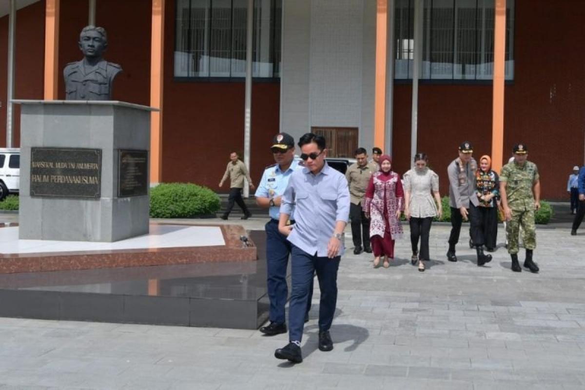Wapres Gibran Tancap Gas ke IKN: Cek Infrastruktur Strategis dan Pasar Rakyat, Simak Agenda Lengkapnya!