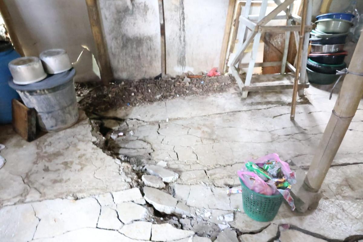 Enam Rumah Warga di Cisoka Terdampak Tanah Longsor, Begini Solusi Pemkab Tangerang