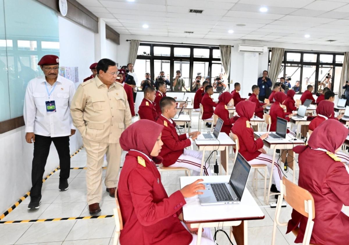 Baru 166 Beroperasi, Prabowo Optimistis 500 Sekolah Rakyat Tercapai