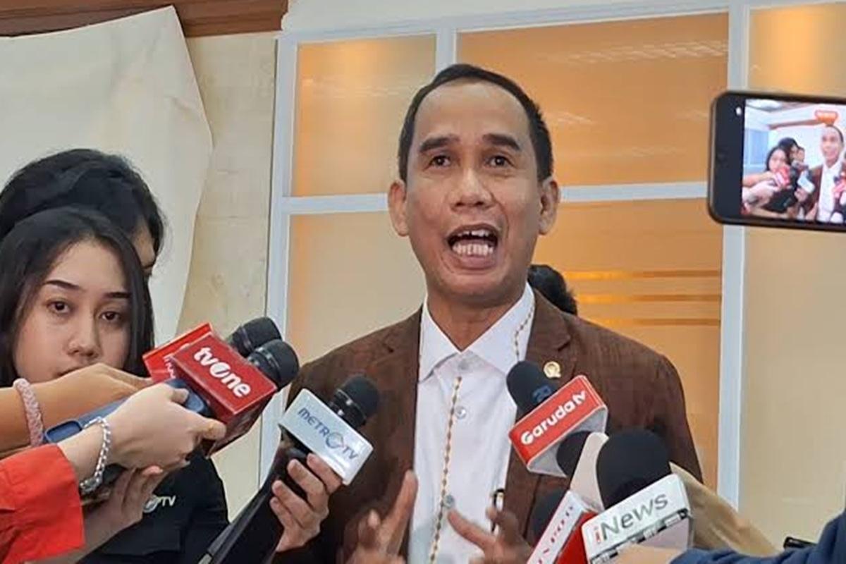 DPR Nilai Gaji Tinggi Tak Jamin Pegawai Pajak Bebas Korupsi