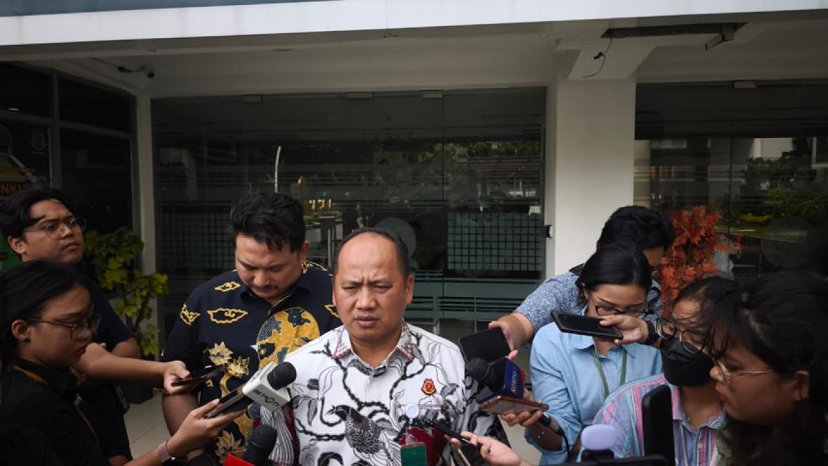 Red Notice Riza Chalid hingga Jurist Tan Masih Nyangkut di Prancis, Kejagung Buka Suara!