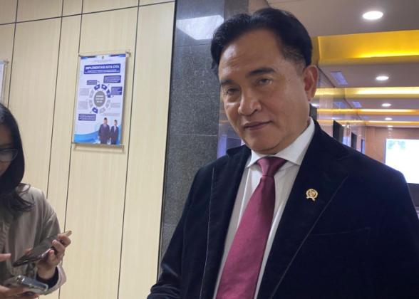 Sindiran Menohok Menko Yusril: Pilkada Langsung Produksi Pemimpin Instan
