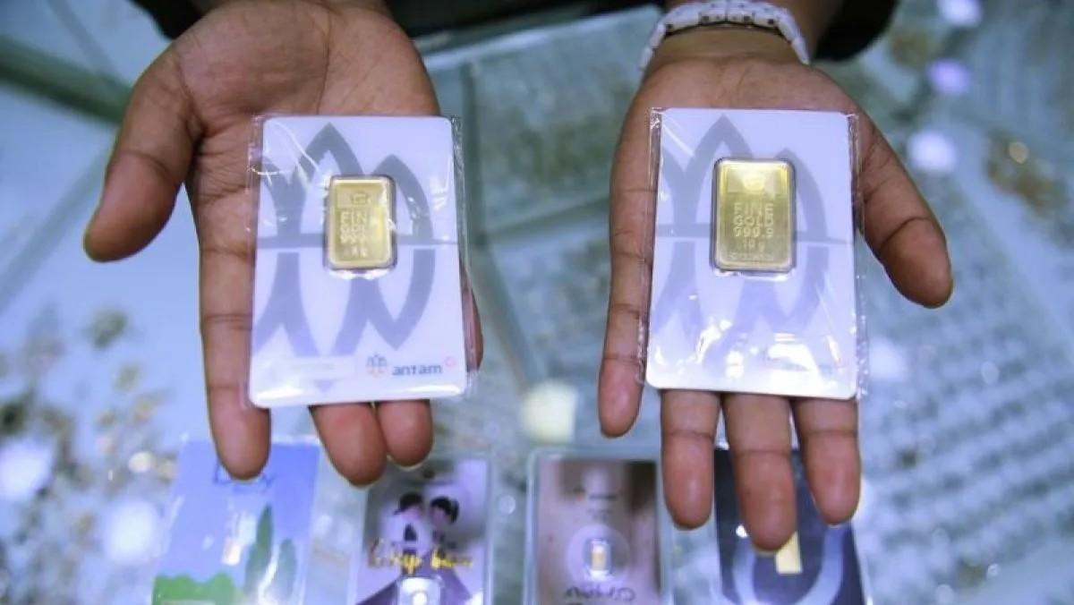 Update Harga Emas Hari Ini: Galeri24 Turun Rp7.000, UBS Susut Rp10.000 per Gram