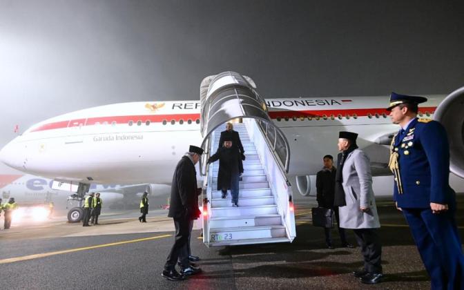 PRABOWONOMICS MENDUNIA! 10 Tahun Absen, Presiden GUNCANG Panggung WEF 