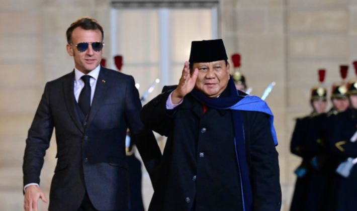 Malam Diplomasi di Paris: Prabowo Kembali Dijamu Macron di Istana Elysee