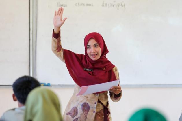 Gonta-ganti Kurikulum Tak Menyelesaikan Masalah, PB PGRI Bongkar Kekacauan Tata Kelola Guru Nasional
