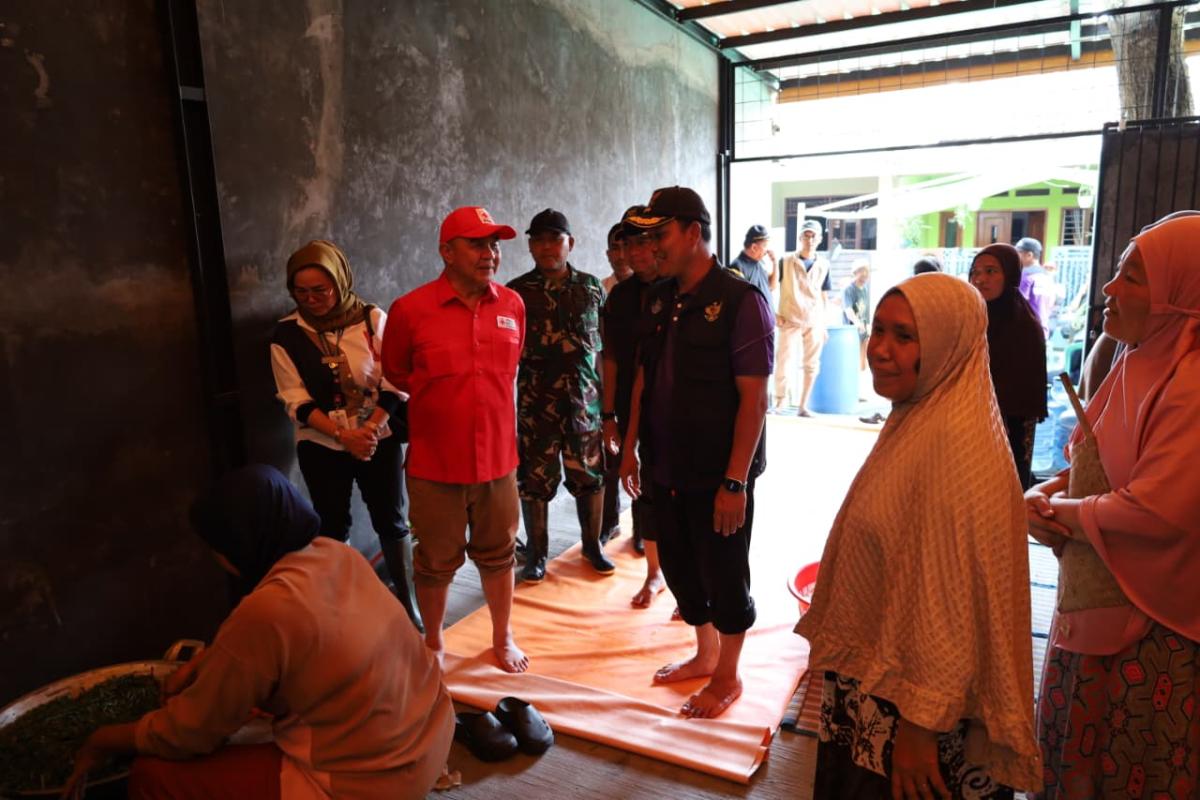 PMI Kabupaten Tangerang Kerahkan 160 Relawan dan Bangun 11 Posko Banjir