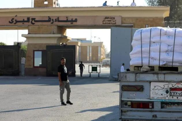 Israel Izinkan Pembukaan Pintu Penyeberangan Rafah, Hanya untuk Pejalan Kaki dari Gaza