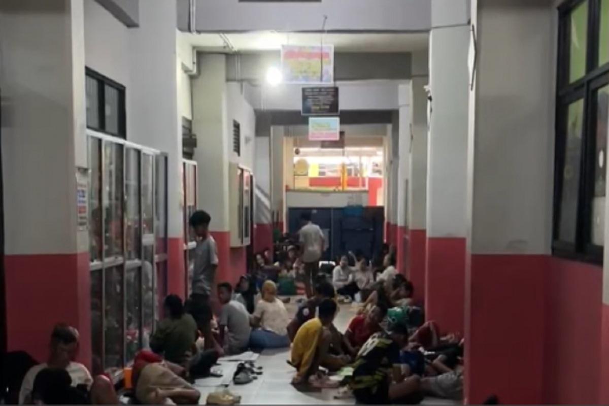 Banjir Rendam Kebon Pala, Sekolah Beralih Fungsi Jadi Lokasi Pengungsian