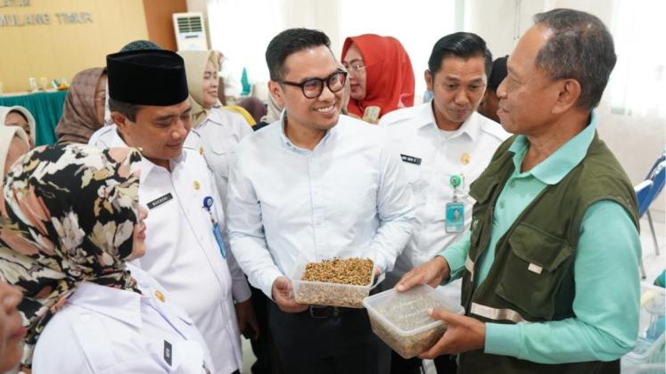 Saat Larva Menjadi Pahlawan di Lingkungan Warga Tangsel