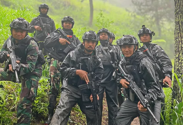 MEREKA BELUM KEMBALI! Pulanglah MARINIR BERUANG HITAM, Tugasmu Sudah SELESAI
