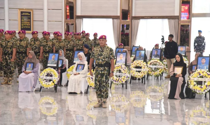 PENGHORMATAN TERTINGGI! 23 Marinir Gugur Dapat Kenaikan Pangkat Luar Biasa