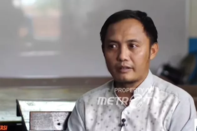 Gaji Rp500 Ribu, Guru Honorer Ini Nyambi Jual Nasi Goreng dan Kurir Demi Bertahan Hidup