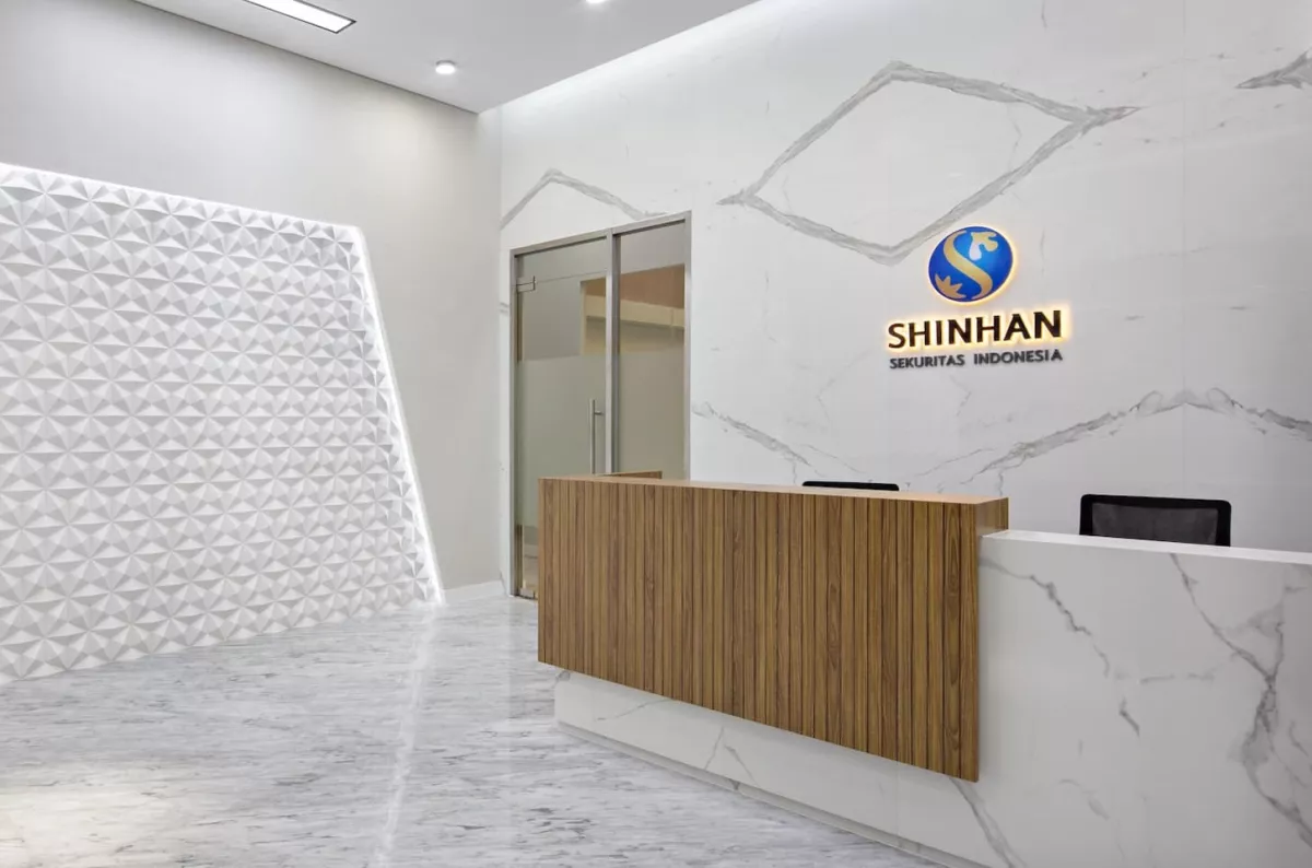 BONGKAR MAFIA SAHAM GORENGAN! Kantor PT Shinhan Sekuritas DIGELEDAH Bareskrim Polri, Ini yang Bikin IHSG Anjlok?