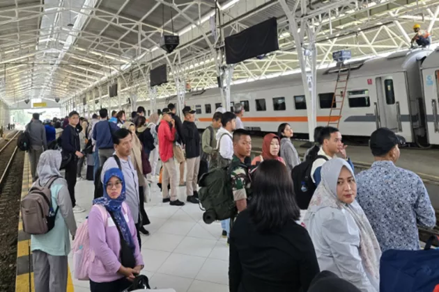 Minat Mudik Lebaran 2026 Naik Tajam, KAI Siapkan Kereta Tambahan