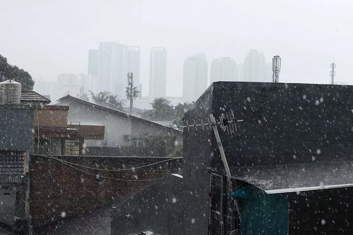 Waspada Guyuran Hujan di Seluruh Jakarta Hari Ini, Kepulauan Seribu Dilanda Petir Sejak Pagi