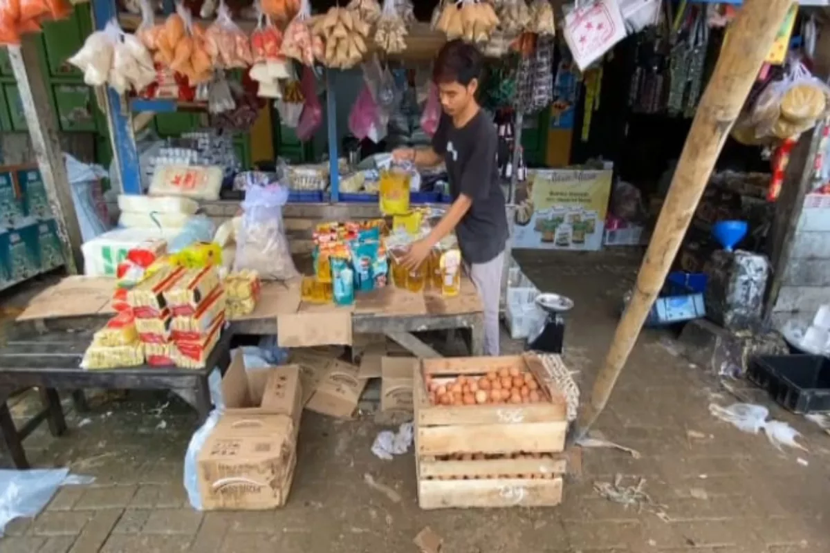 Jelang Imlek dan Ramadan 2026, Harga Sembako di Lebak Melonjak, Omzet Pedagang Anjlok Hampir 50 Persen