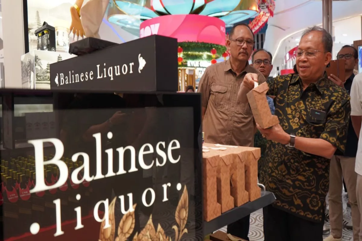 Koster Sidak Duty Free Bandara Ngurah Rai, Minta Arak Bali Punya Etalase Khusus