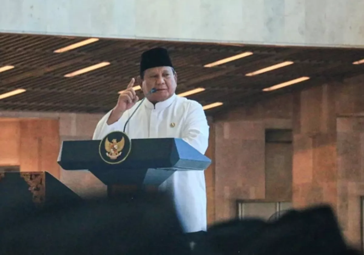 Prabowo Hadiri Mujahadah Kubro 1 Abad NU, Ratusan Ribu Jemaah Padati Stadion Gajayana Malang Sejak Dini Hari