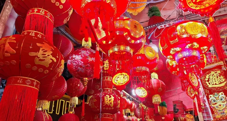 ASAL USUL LAMPION IMLEK: Legenda Jade Emperor, Simbol Cahaya Keberuntungan & Cerita Kuno yang Masih Hidup