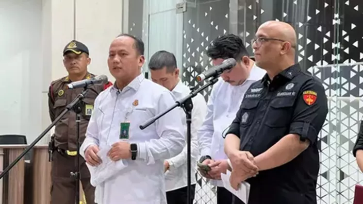 Negara Rugi Rp14,3 T! Kejagung Jerat 11 Tersangka Korupsi Ekspor CPO, Ada Pejabat Bea Cukai dan Kemenperin