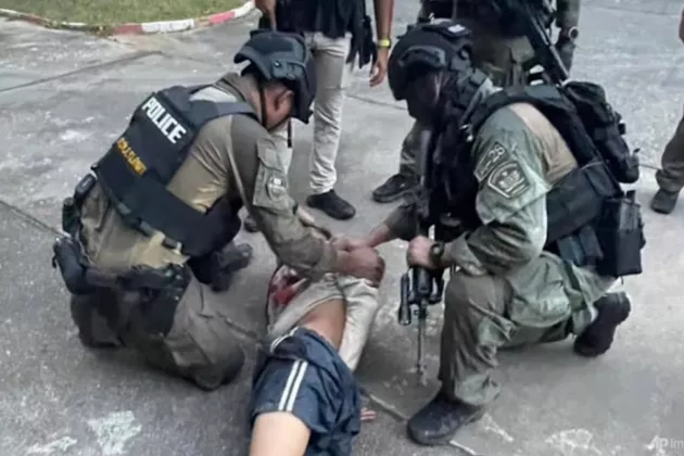 Polisi Thailand Ringkus Pria Bersenjata yang Beraksi di Sekolah