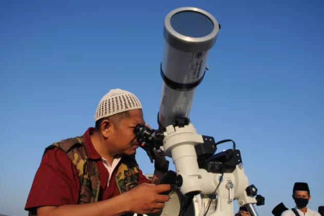 WAJIB TAHU! Ini Alasan Hilal Jadi Penentu Awal Ramadan