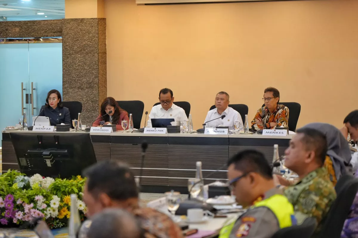 Menhub: 143,9 Juta Orang Diprediksi Mudik Lebaran 2026, Ribuan Armada Disiapkan