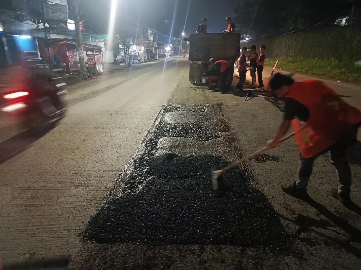 Respons Cepat! Pemkab Tangerang Benahi Kerusakan Jalan di Pasar Kemis 