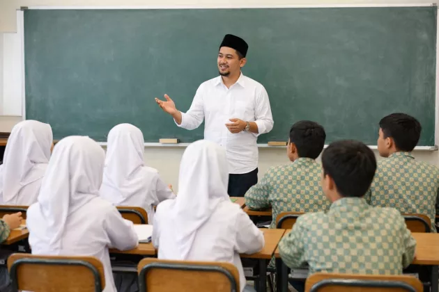 ALHAMDULILLAH! TPG Guru Madrasah Cair Bertahap, Ini Jumlah Guru yang Sudah Terbit SKAKPT